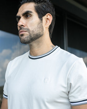 camiseta antimanchas blanca para hombre de DANTE