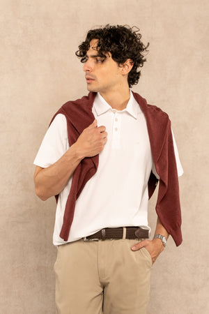 Polo Antimanchas Blanca Logo Contraste