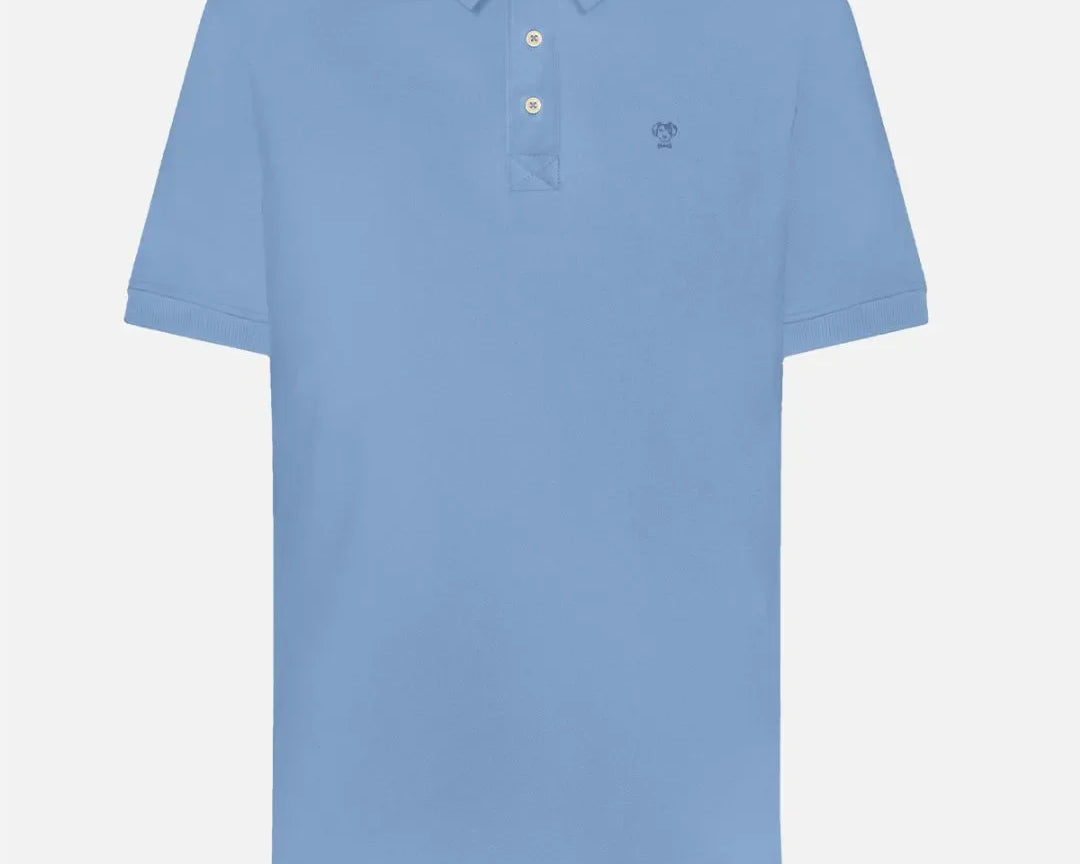 Polo Antimanchas Cuello Rígido Azul Chino marca DANTE tallaje regular fit foto mockup